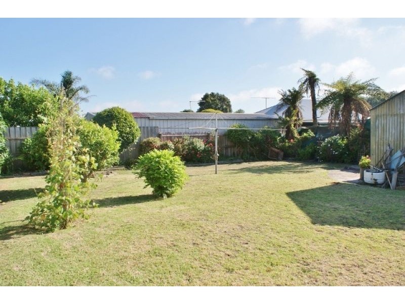 8 View Street, Moe VIC 3825