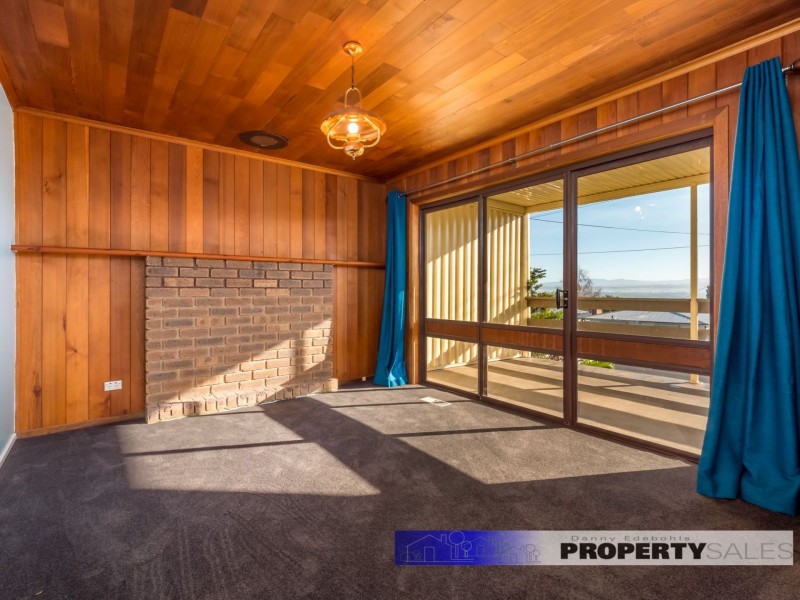 27 Margaret Street, Moe VIC 3825
