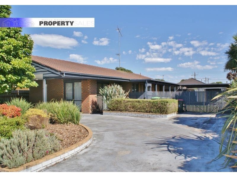 9 Banksia Street, Newborough VIC 3825