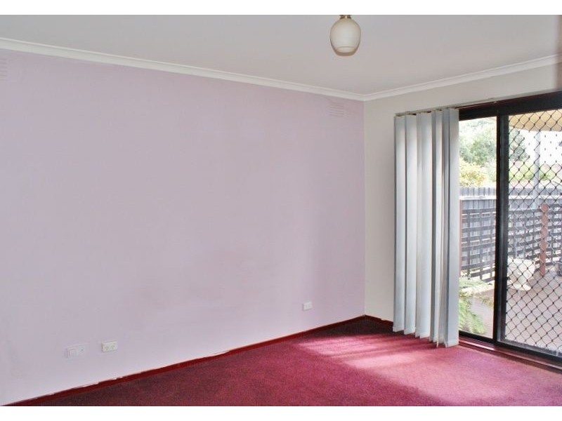 9 Banksia Street, Newborough VIC 3825