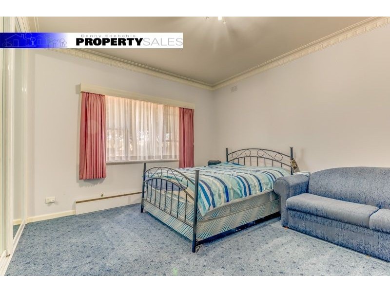 58 Coalville Road, Moe VIC 3825