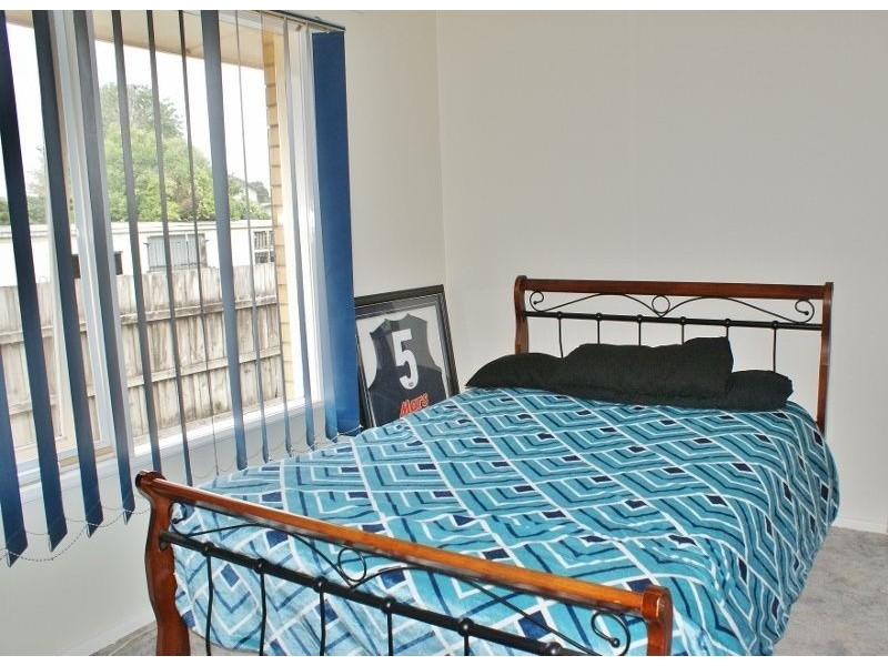 33 Northern Avenue, Newborough VIC 3825