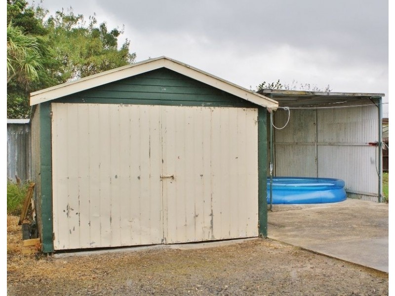 33 Northern Avenue, Newborough VIC 3825