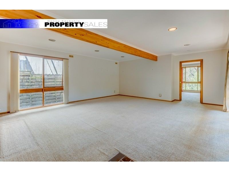 37 Haunted Hills Road, Newborough VIC 3825