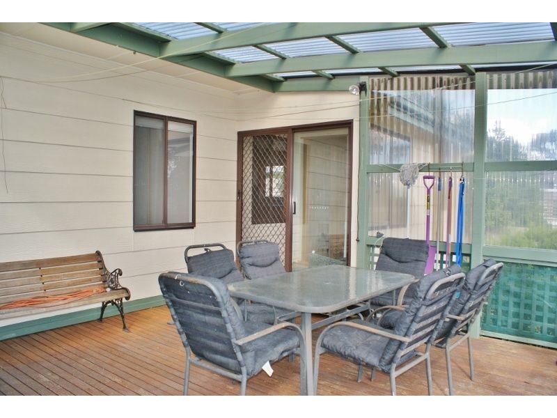 2 Richard Street, Moe VIC 3825
