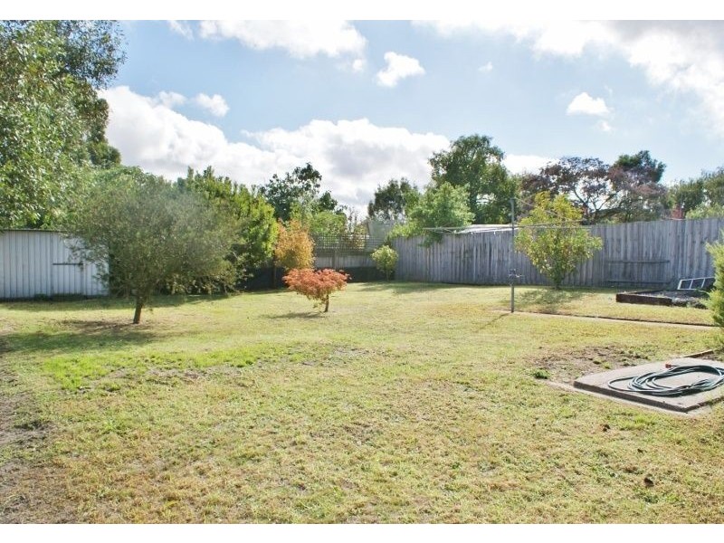 2 Richard Street, Moe VIC 3825