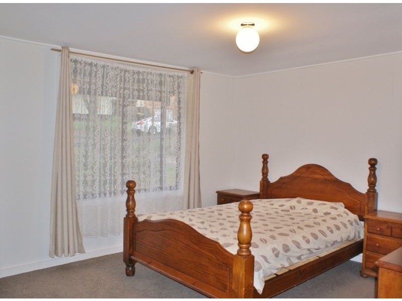 10 High Road, Yallourn North VIC 3825