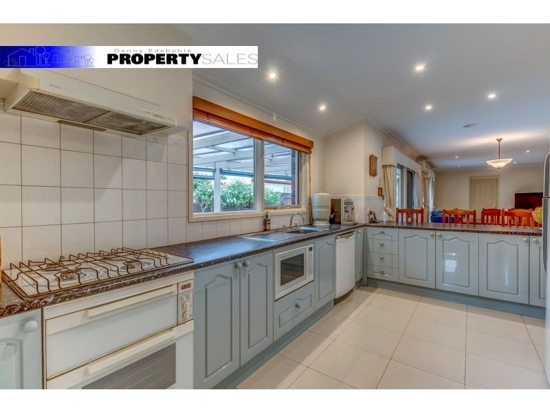 11 May Street, Moe VIC 3825