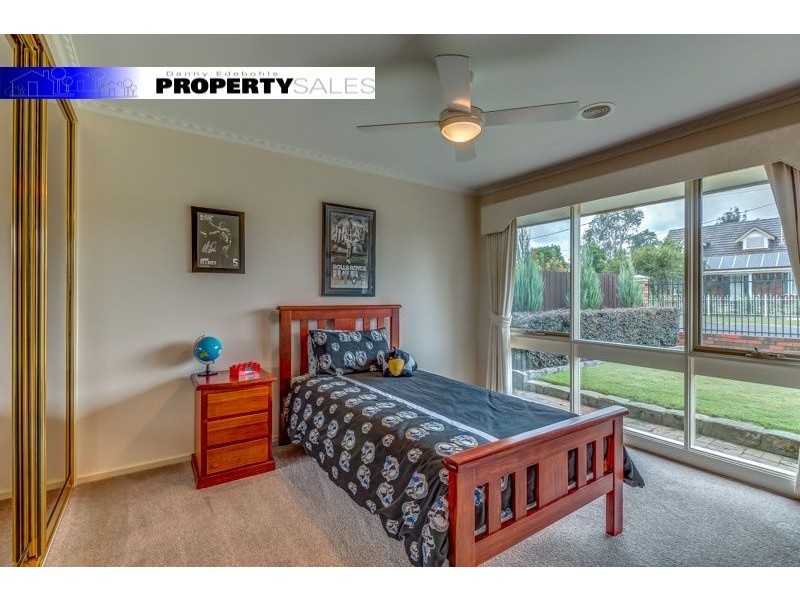 11 May Street, Moe VIC 3825