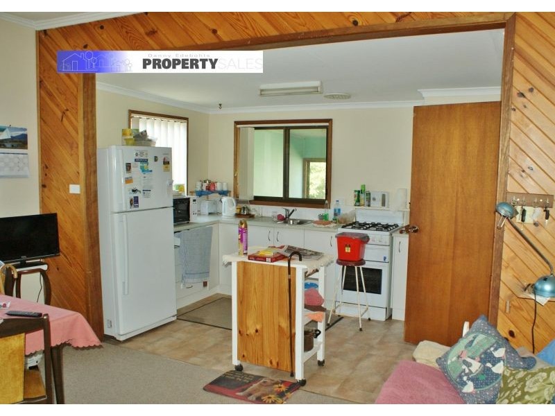 5 Johnson Street, Moe VIC 3825