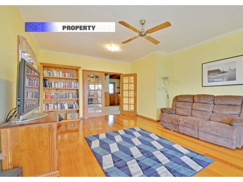 60 Shanahan Parade, Newborough VIC 3825