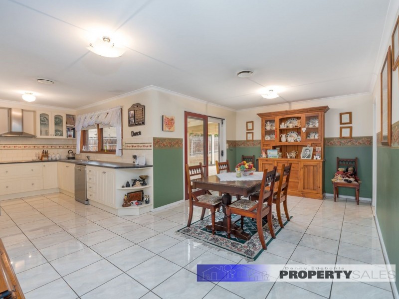 122 Southwell Avenue, Newborough VIC 3825