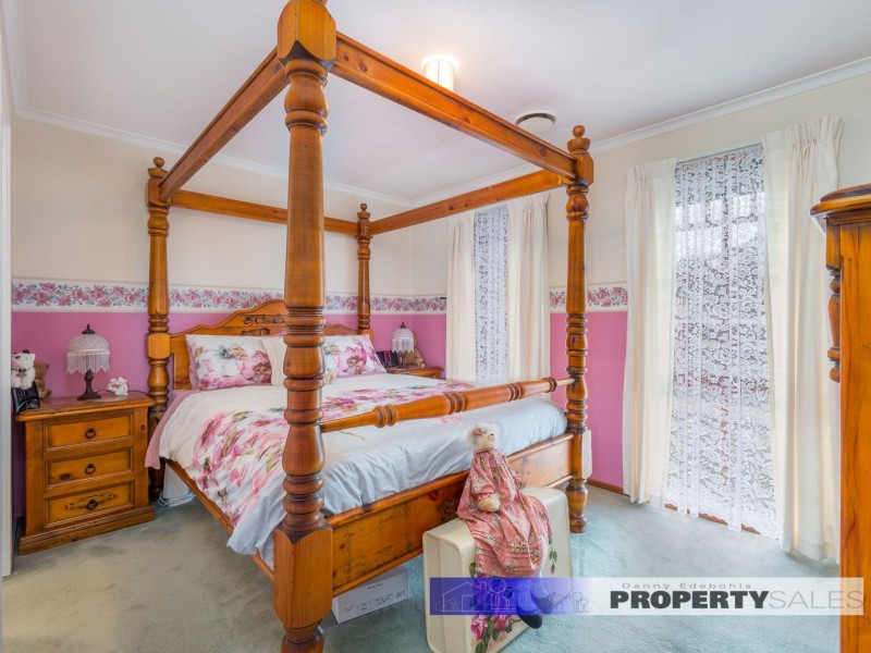 122 Southwell Avenue, Newborough VIC 3825
