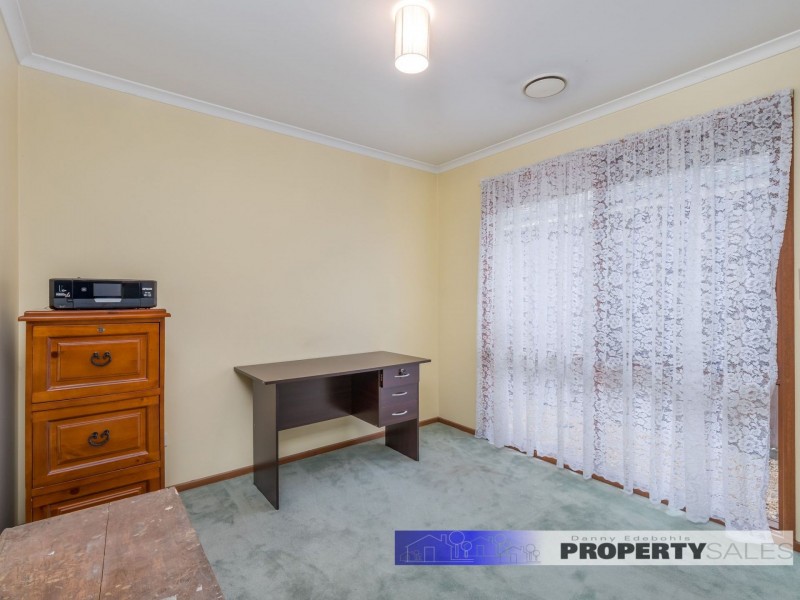122 Southwell Avenue, Newborough VIC 3825