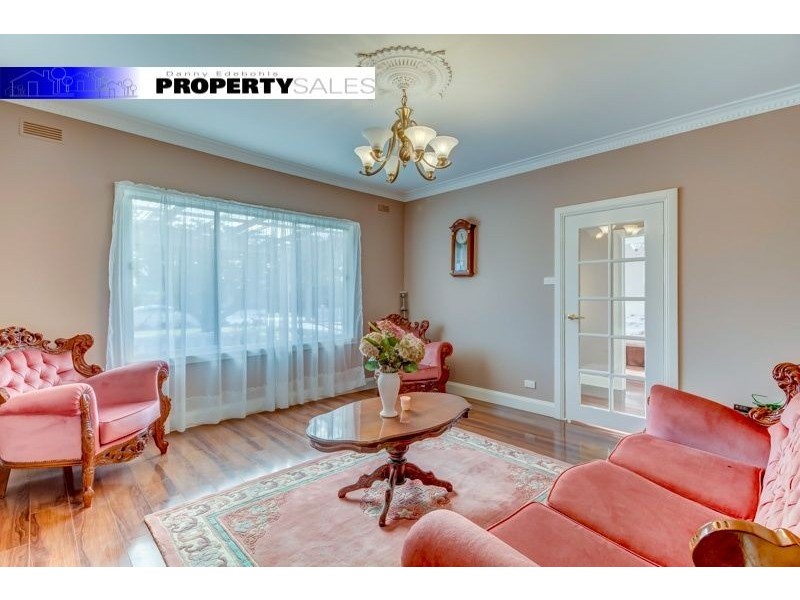 69 Hennessey Street, Moe VIC 3825