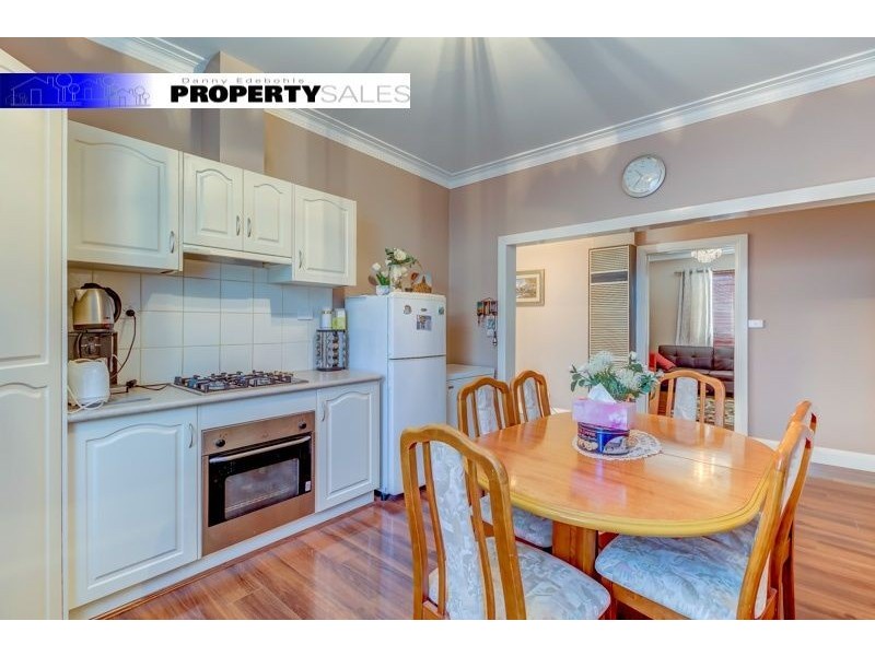 69 Hennessey Street, Moe VIC 3825