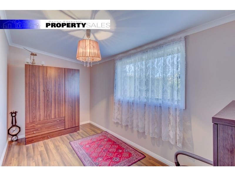 69 Hennessey Street, Moe VIC 3825