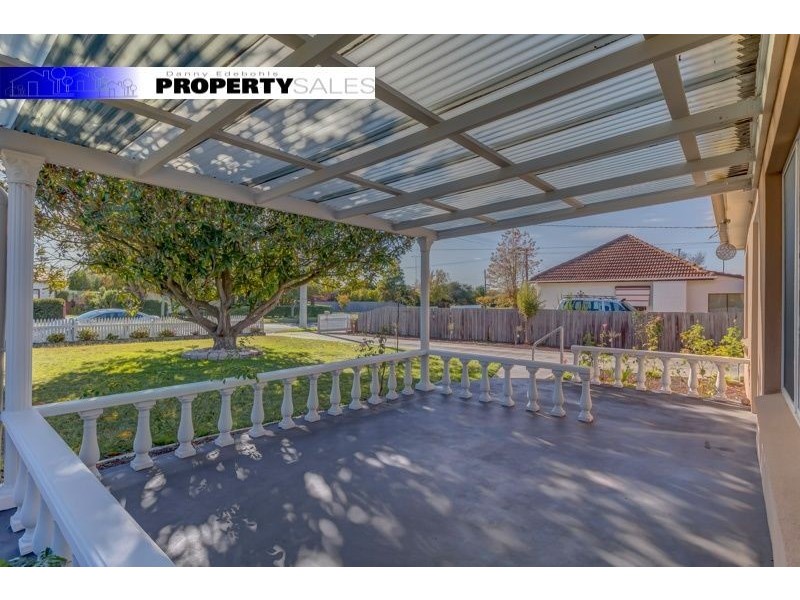 69 Hennessey Street, Moe VIC 3825