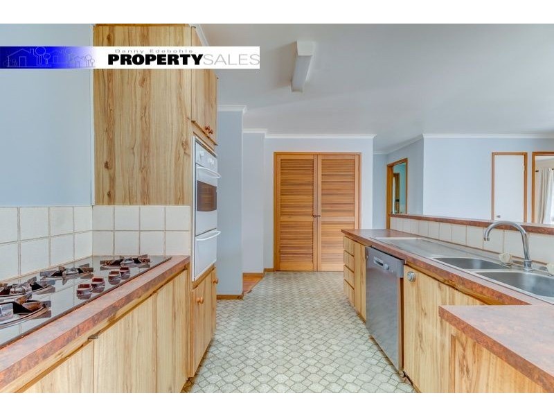 9 Kitchener Street, Trafalgar VIC 3824