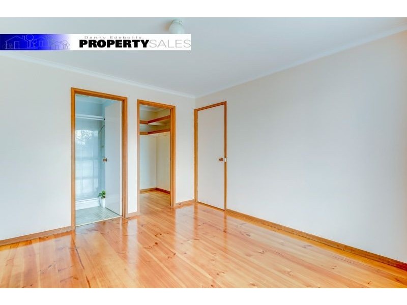 9 Kitchener Street, Trafalgar VIC 3824