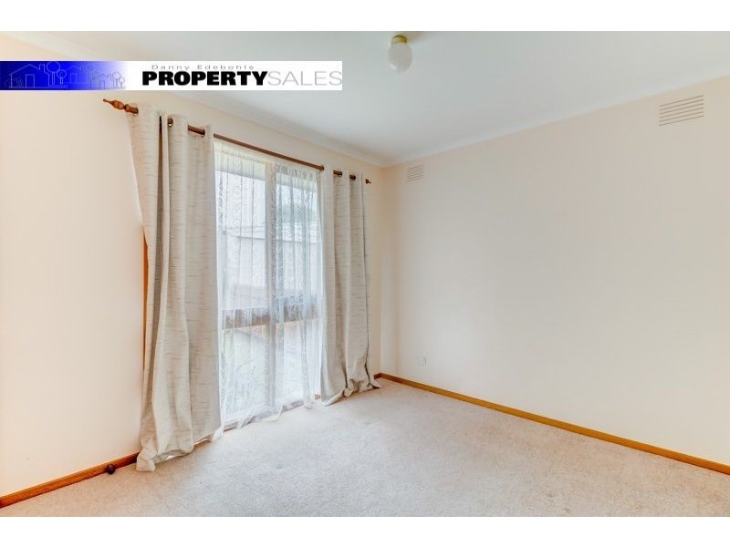 9 Kitchener Street, Trafalgar VIC 3824