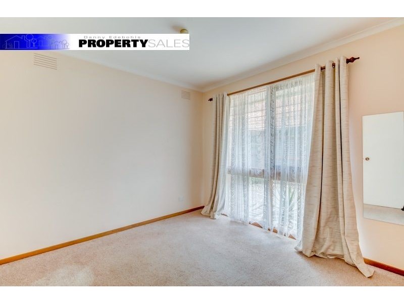 9 Kitchener Street, Trafalgar VIC 3824