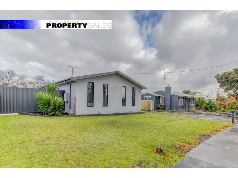 7 Ellinbank Street, Newborough VIC 3825