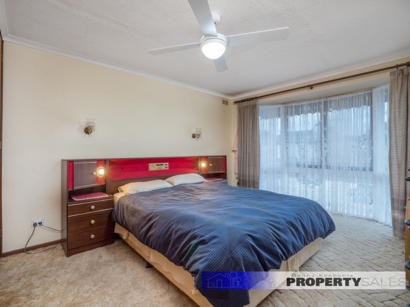 17 Burnside Street, Moe VIC 3825