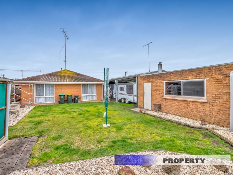 17 Burnside Street, Moe VIC 3825