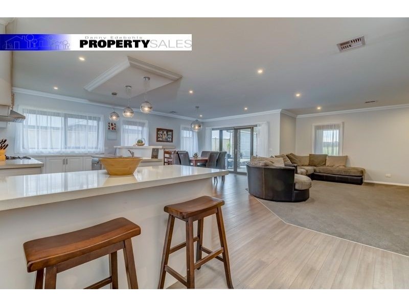10 Gaston Court, Trafalgar VIC 3824