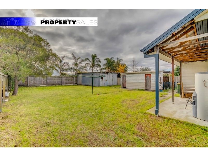 16 Hawker Street, Moe VIC 3825