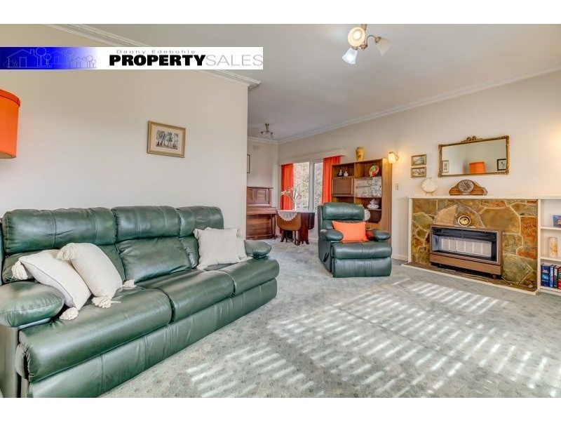 3 Shanahan Parade, Newborough VIC 3825