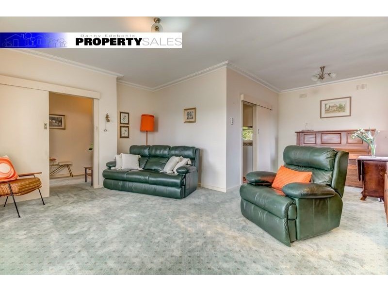 3 Shanahan Parade, Newborough VIC 3825