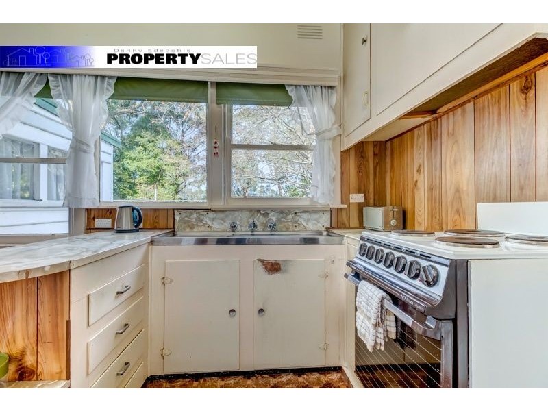 3 Shanahan Parade, Newborough VIC 3825