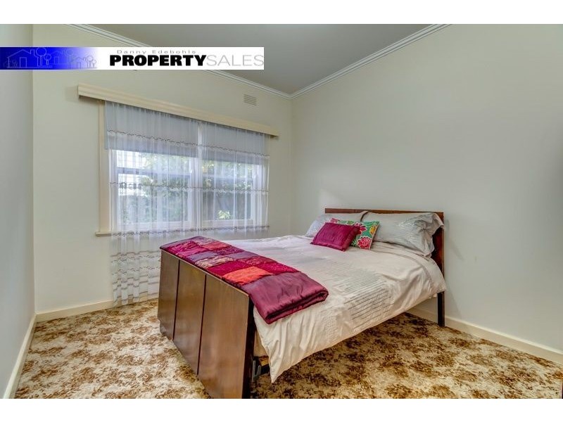 3 Shanahan Parade, Newborough VIC 3825