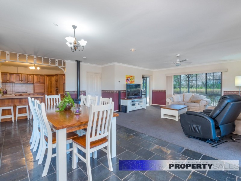 10 Kenall Drive, Moe VIC 3825