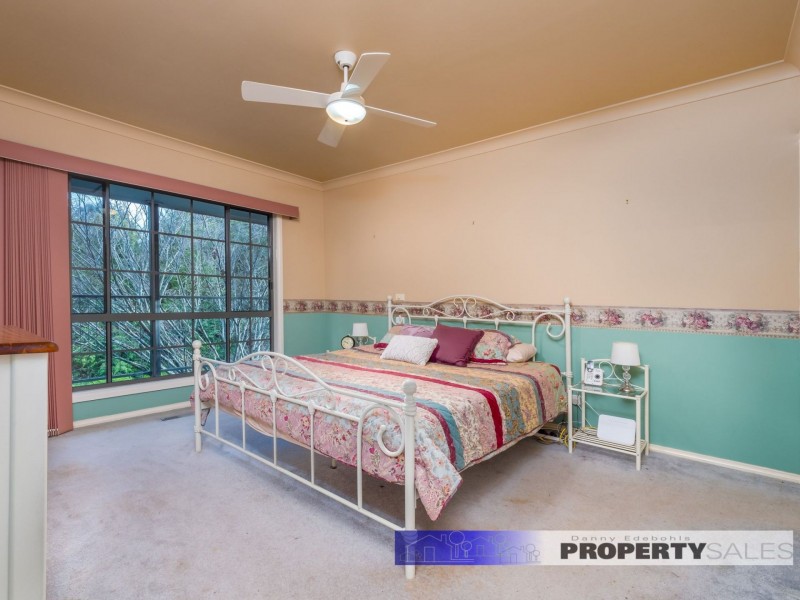 10 Kenall Drive, Moe VIC 3825