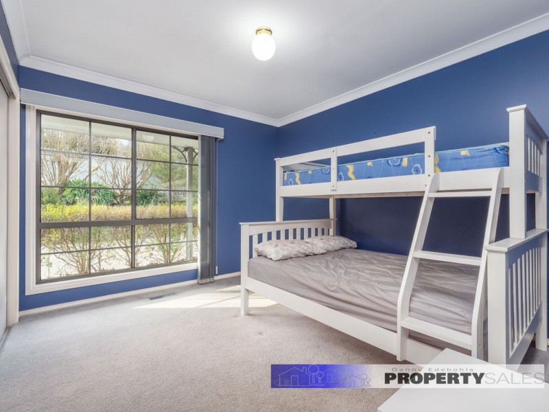 10 Kenall Drive, Moe VIC 3825