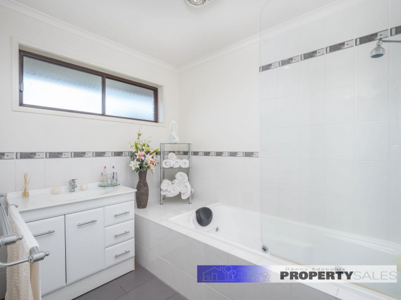 54 Austin Avenue, Moe VIC 3825