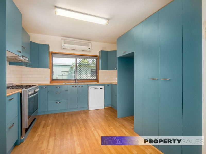 22 Chamberlain Road, Newborough VIC 3825