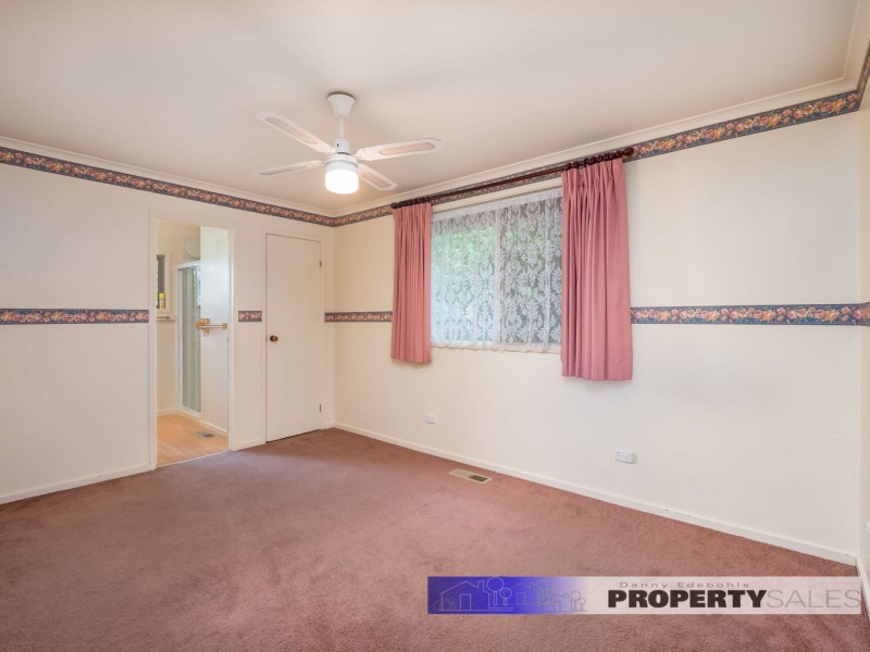 22 Chamberlain Road, Newborough VIC 3825