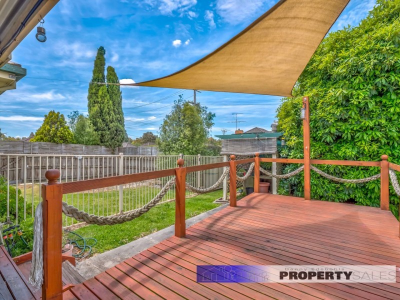 22 Chamberlain Road, Newborough VIC 3825