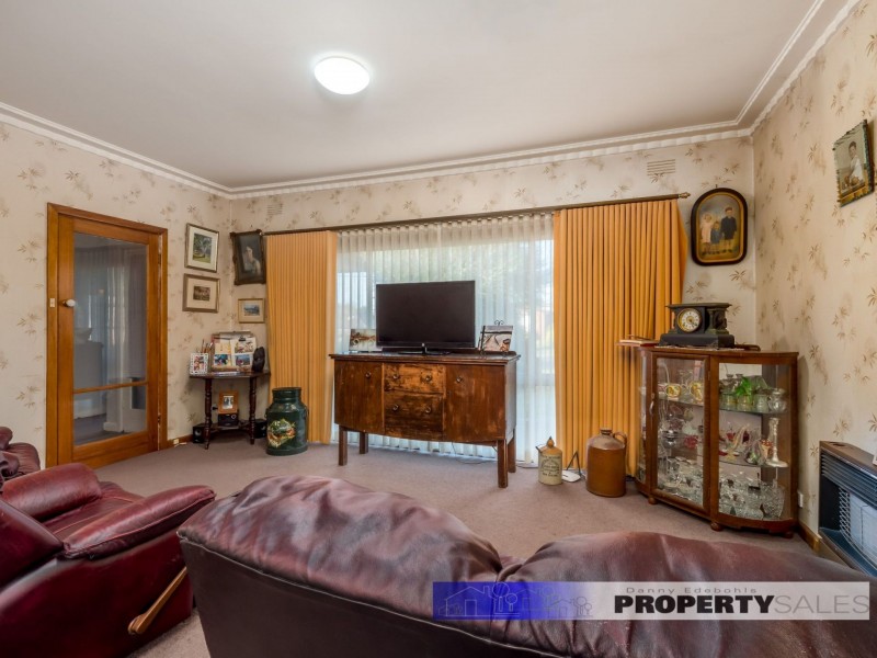 3 Durham Road, Newborough VIC 3825