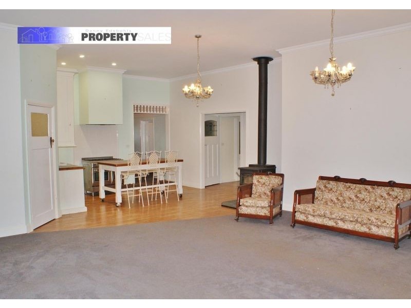 8 Henty Street, Erica VIC 3825