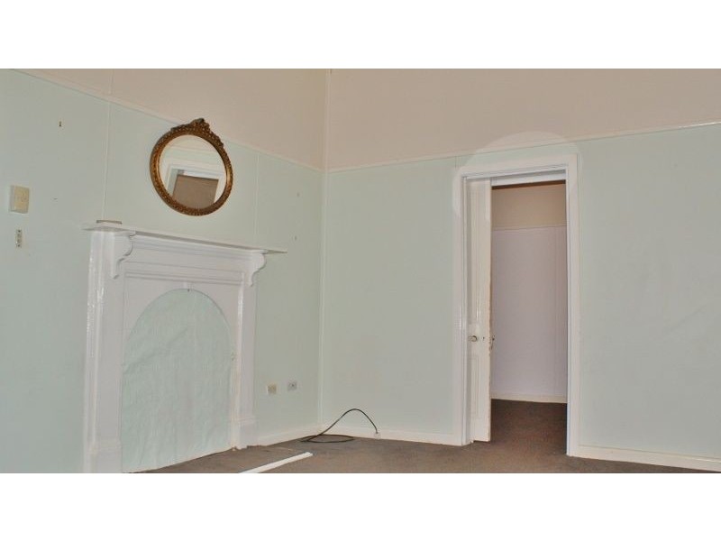 8 Henty Street, Erica VIC 3825