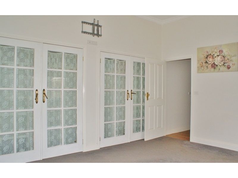 8 Henty Street, Erica VIC 3825