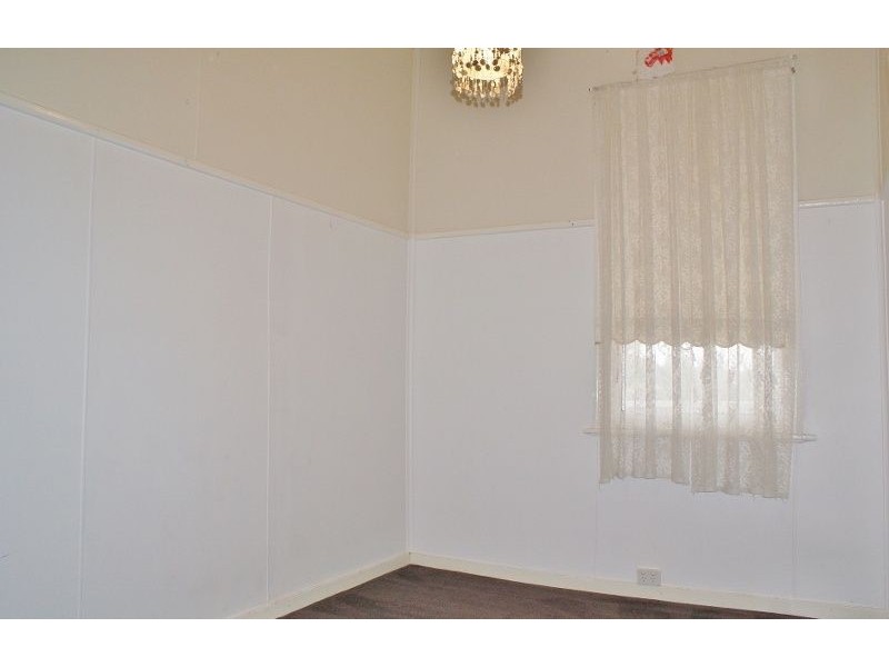 8 Henty Street, Erica VIC 3825