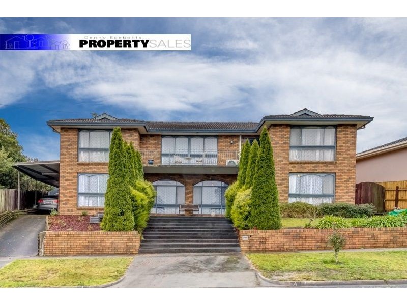 4 Smallburn Avenue, Newborough VIC 3825