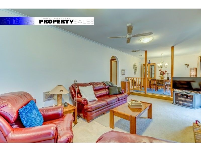 15 Scorpio Drive, Moe VIC 3825