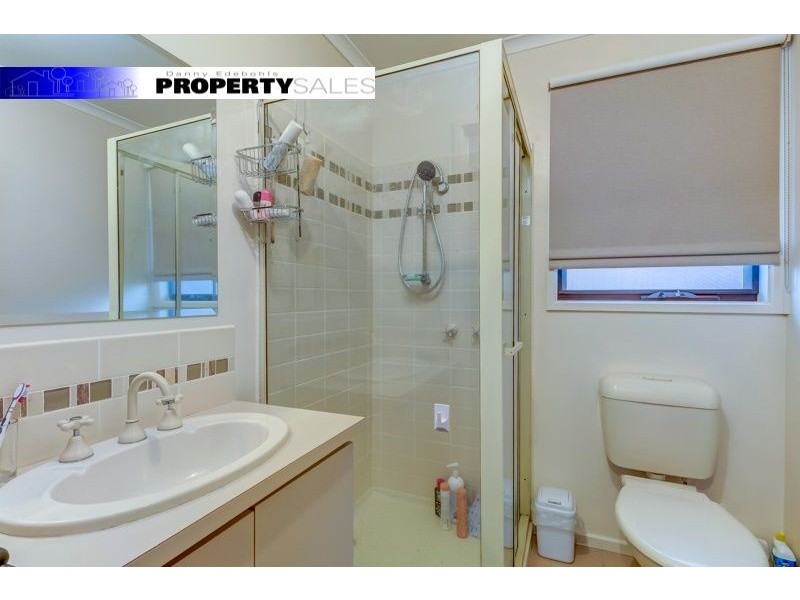 15 Scorpio Drive, Moe VIC 3825